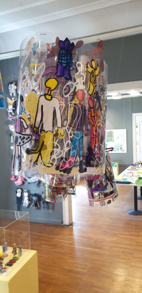 IMG-ff6fd6a27cc7b5dd645a42348713956d-V