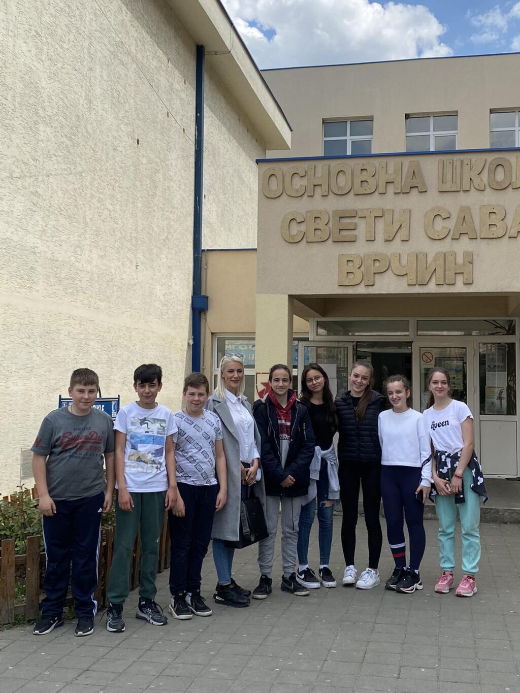 IMG-338e648393db3783842917fa912c0223-V