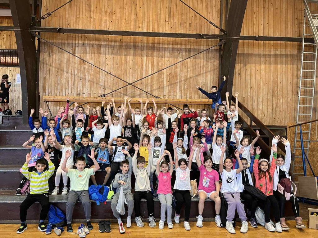 IMG-85639e9487728f4558fab7c56fcfc95b-V