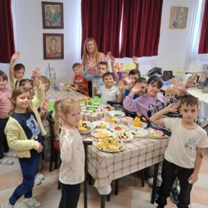 УЧЕНИЦИ НАШЕ ШКОЛЕ ОБЕЛЕЖИЛИ СВЕТСКИ ДАН ЗДРАВЕ ХРАНЕ – 16. ОКТОБАР